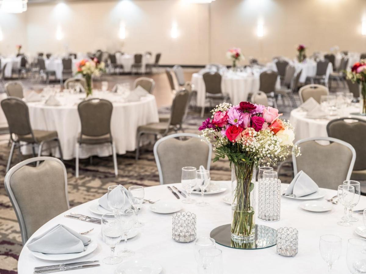 Hotel Crowne Plaza Milwaukee South By Ihg Exteriér fotografie