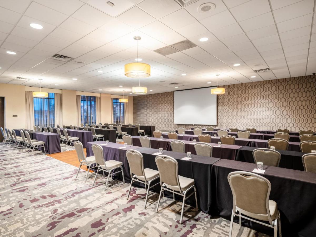 Hotel Crowne Plaza Milwaukee South By Ihg Exteriér fotografie