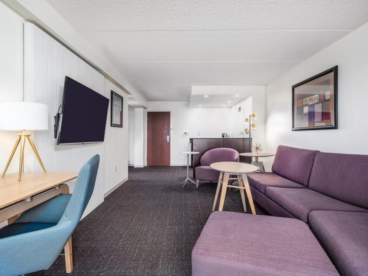 Hotel Crowne Plaza Milwaukee South By Ihg Exteriér fotografie